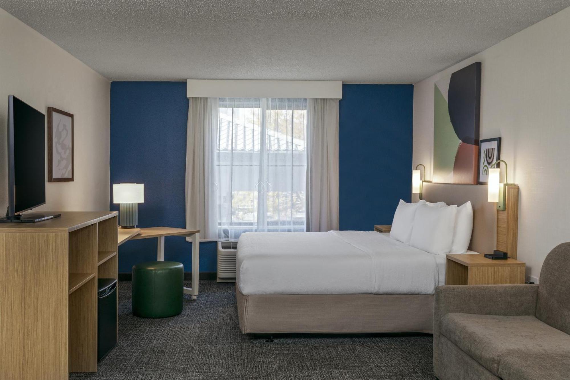 Spark By Hilton Denver International Airport Exterior foto